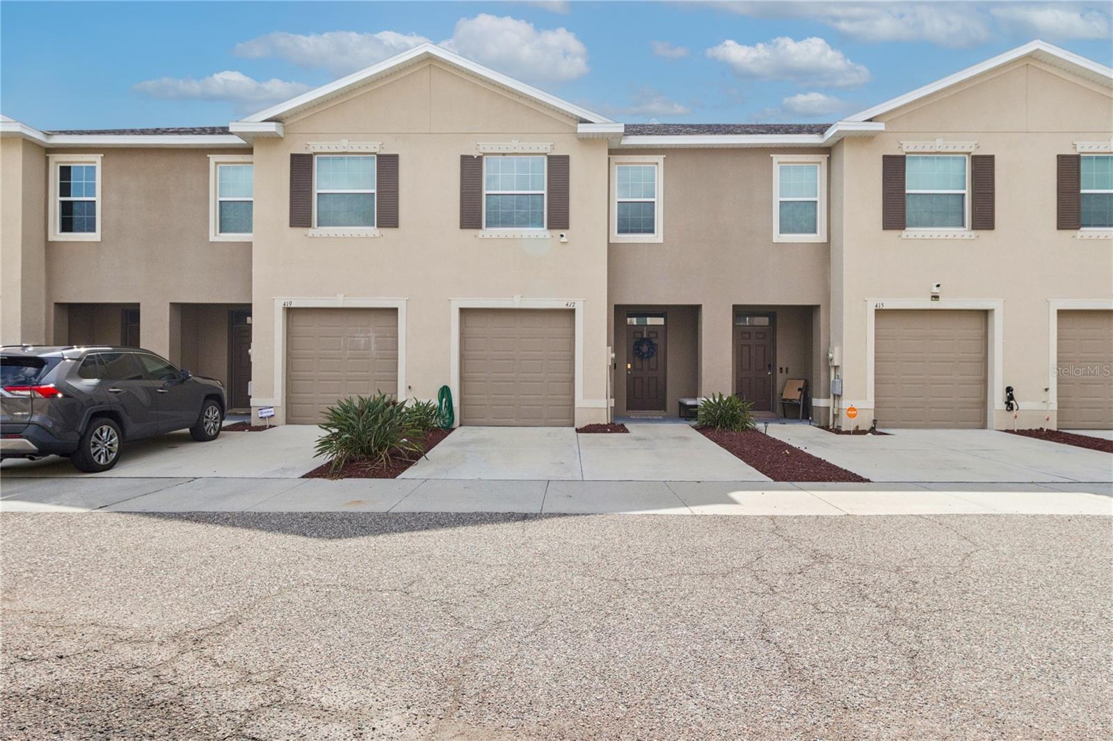 417 Newmont Cir