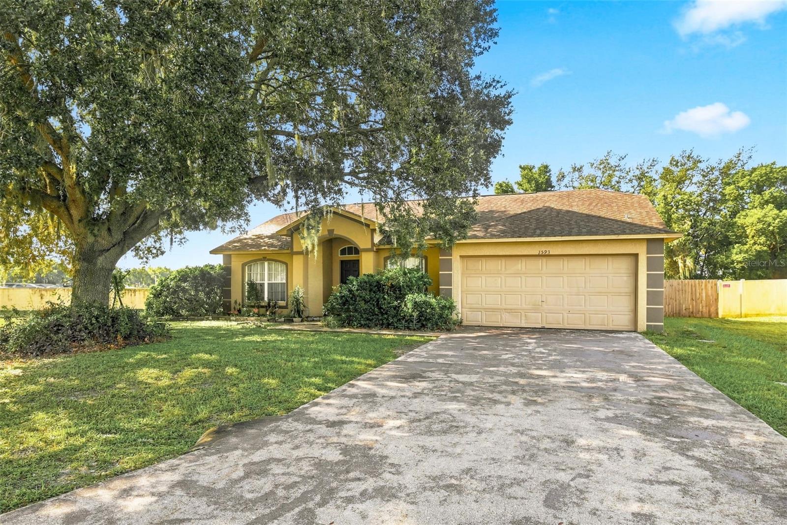 1593 Watson Oaks CT