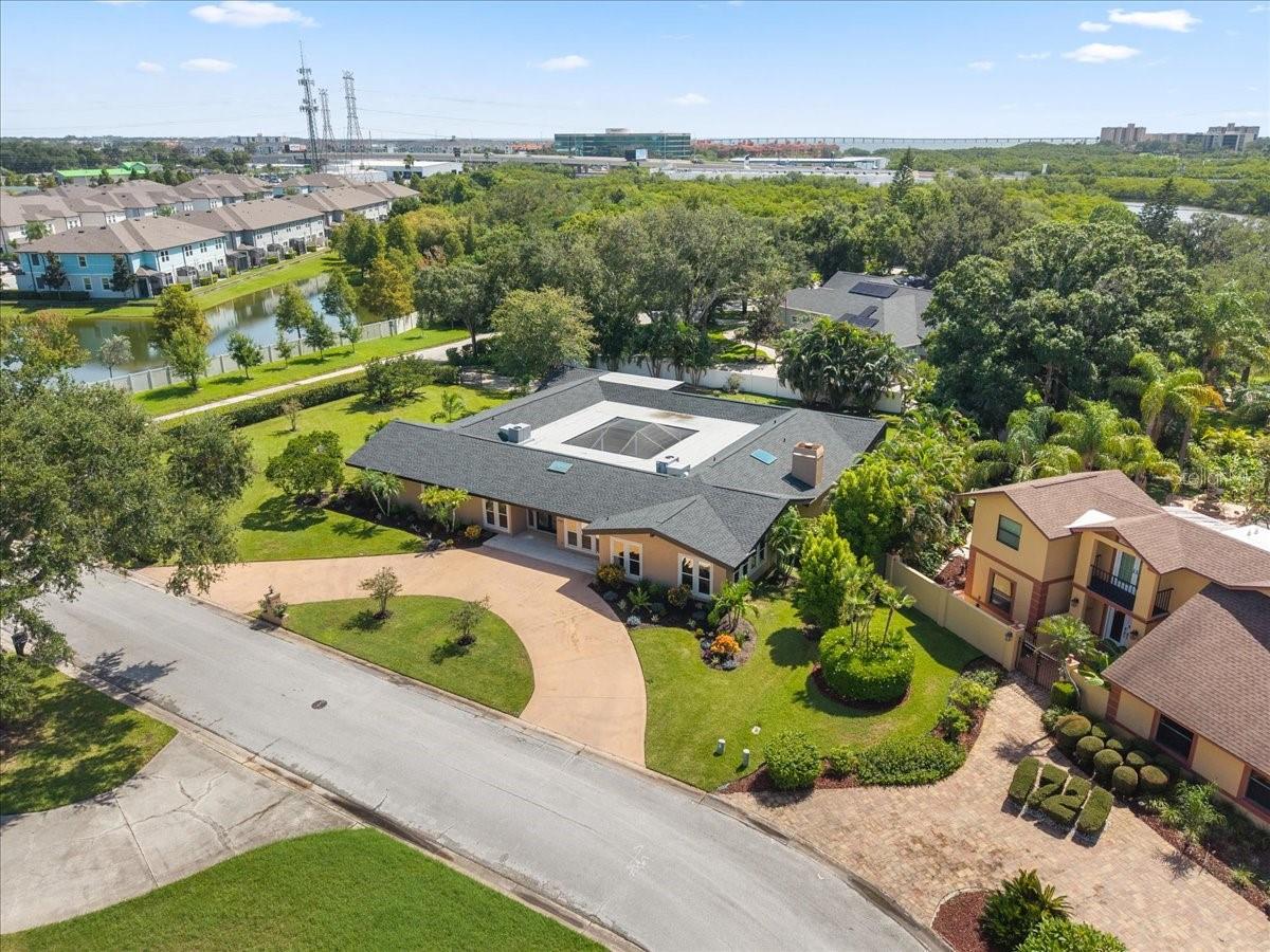 1701 Allens Creek Dr photo 1
