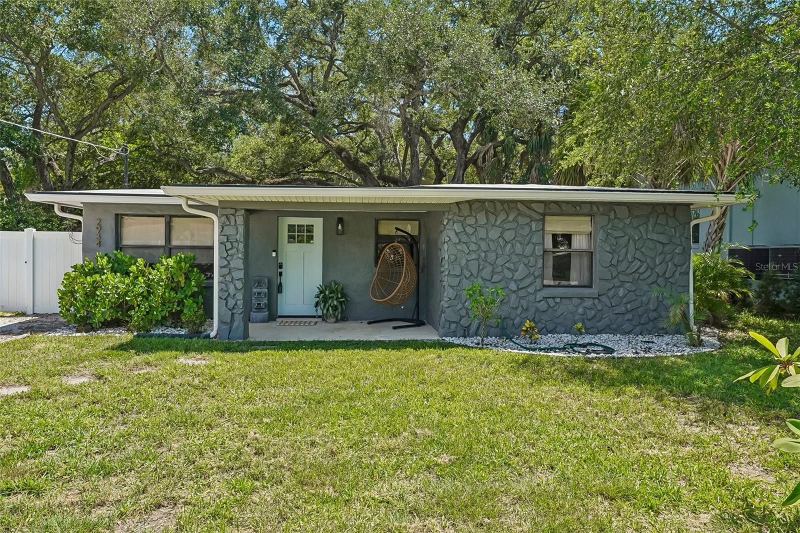 2934 W Ellis Dr photo 1