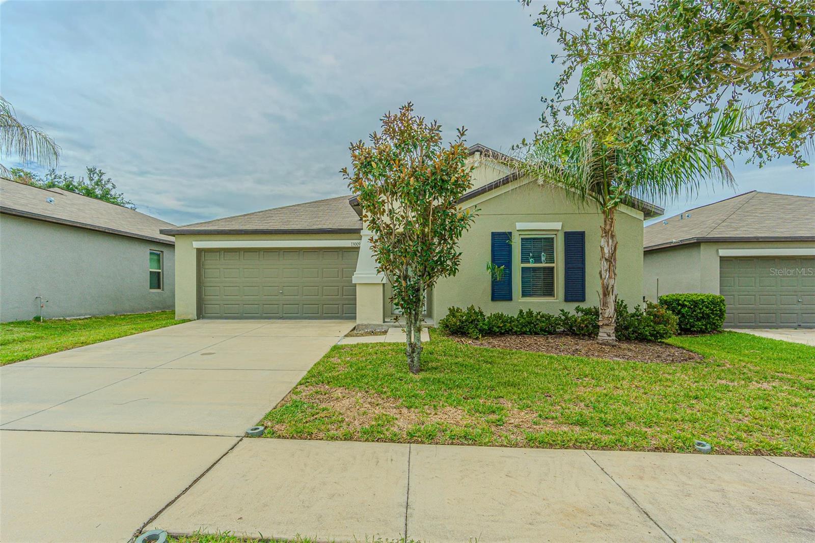 13009 Majestic Garden Ln photo 1