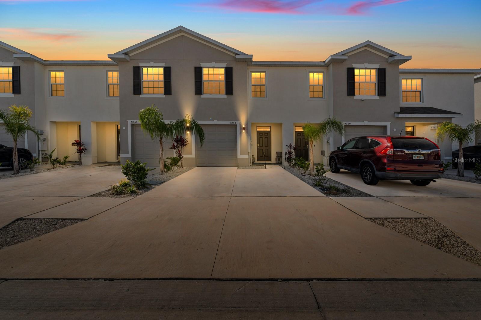 9248 Rock Harbour Way photo 1