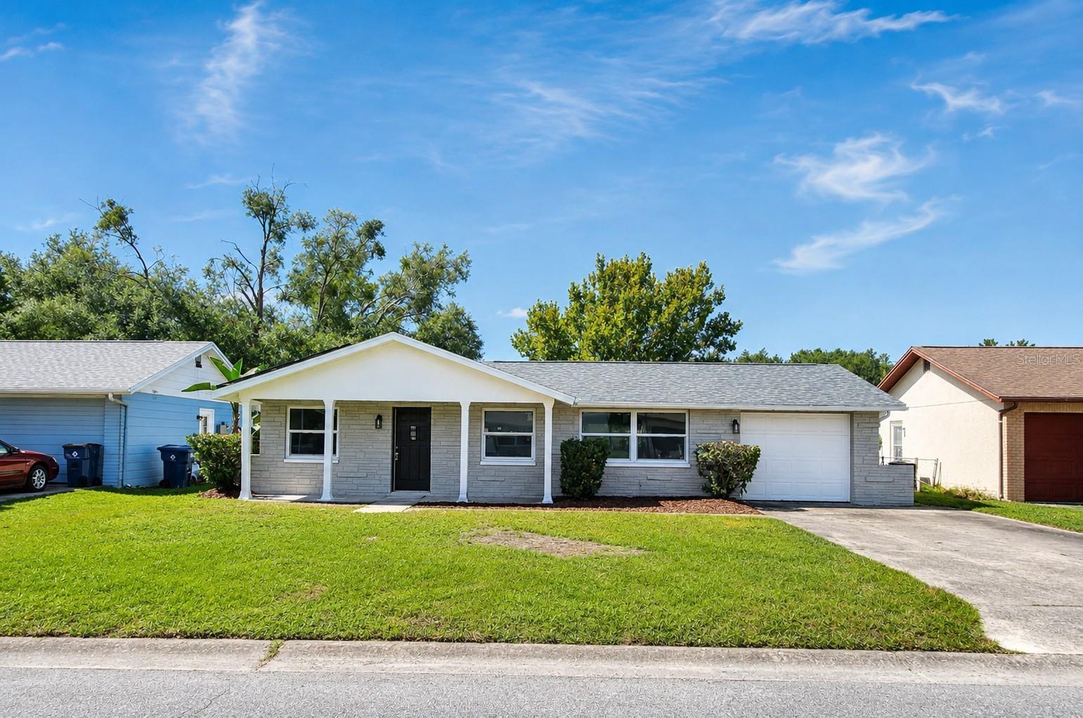 7146 Carmel Ave photo 1