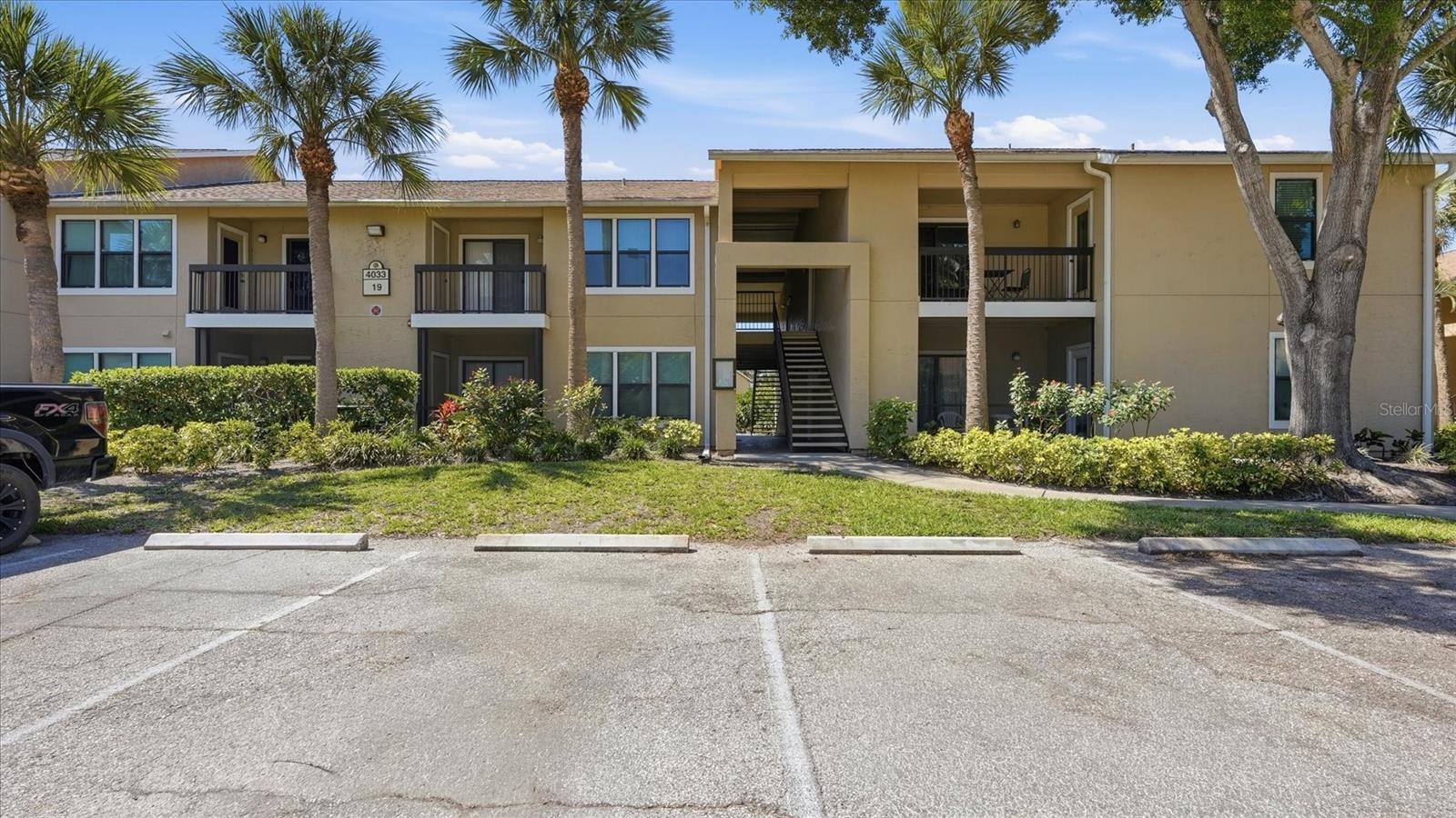 4033 Crockers Lake Blvd #28
