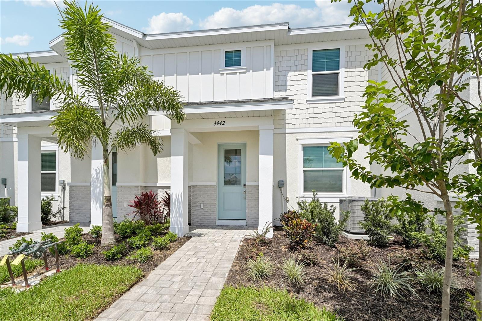 4442 Sunset Garden St photo 1