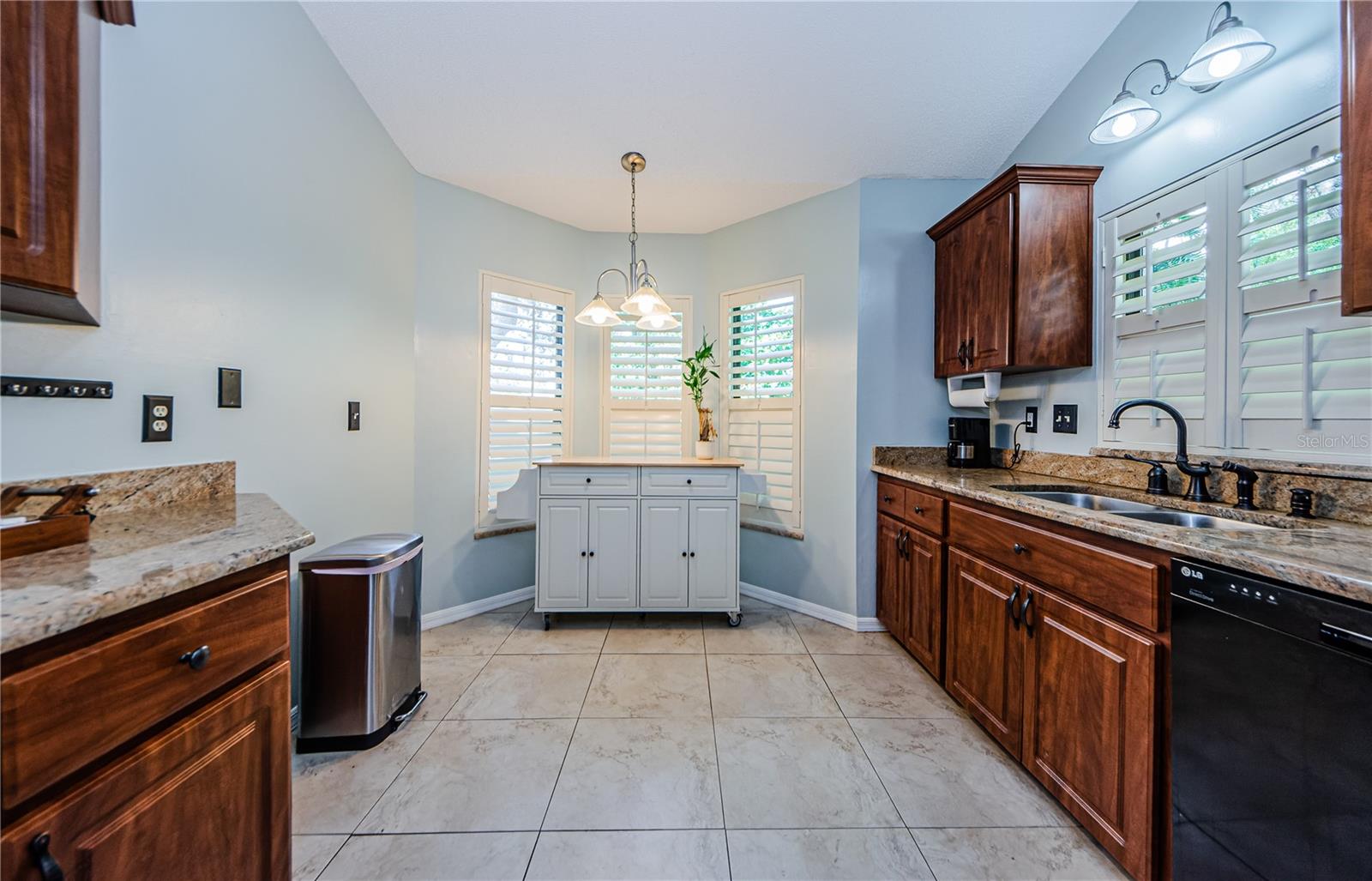3647 Muirfield CT