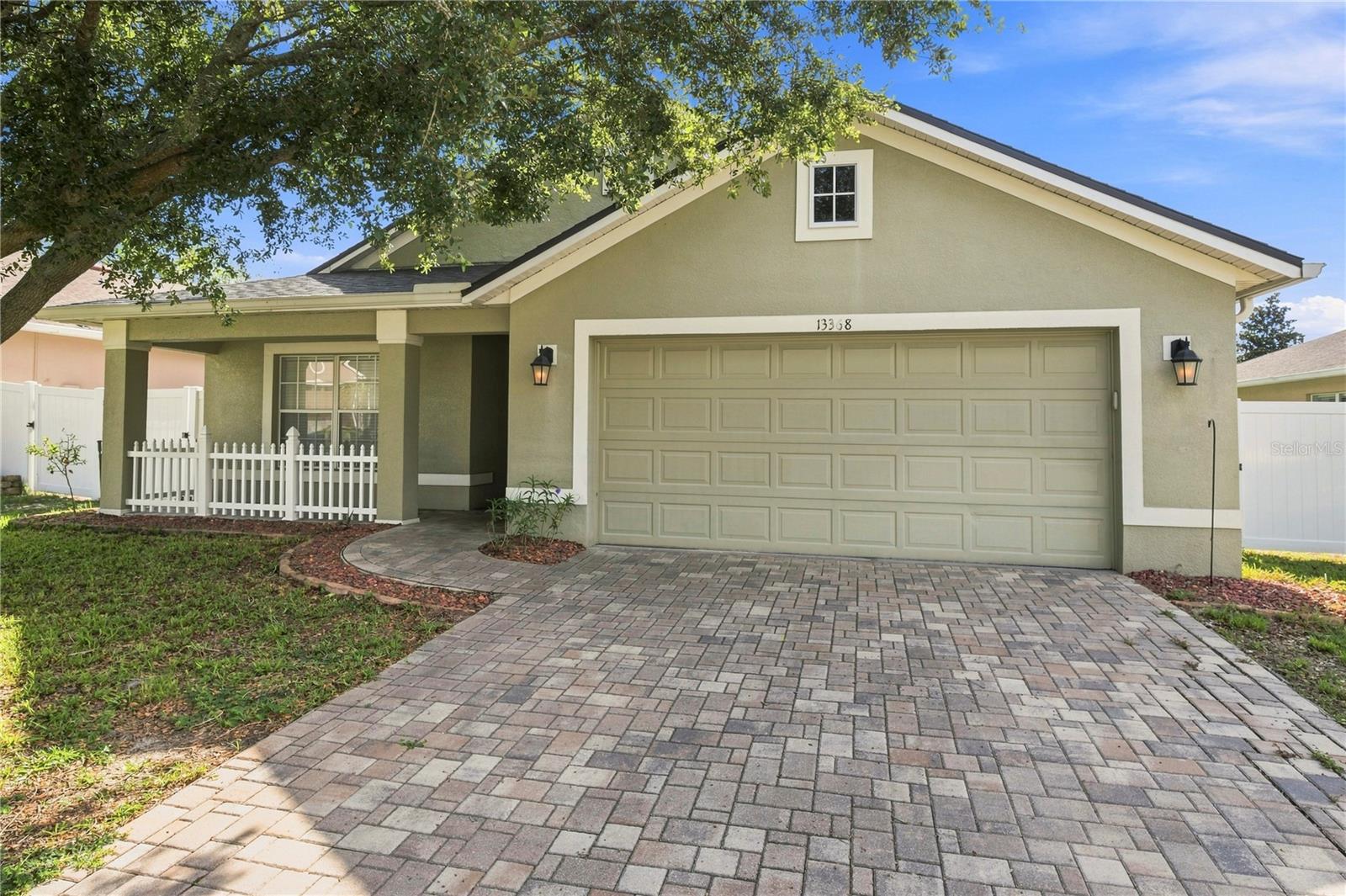 13368 Mandalay Pl