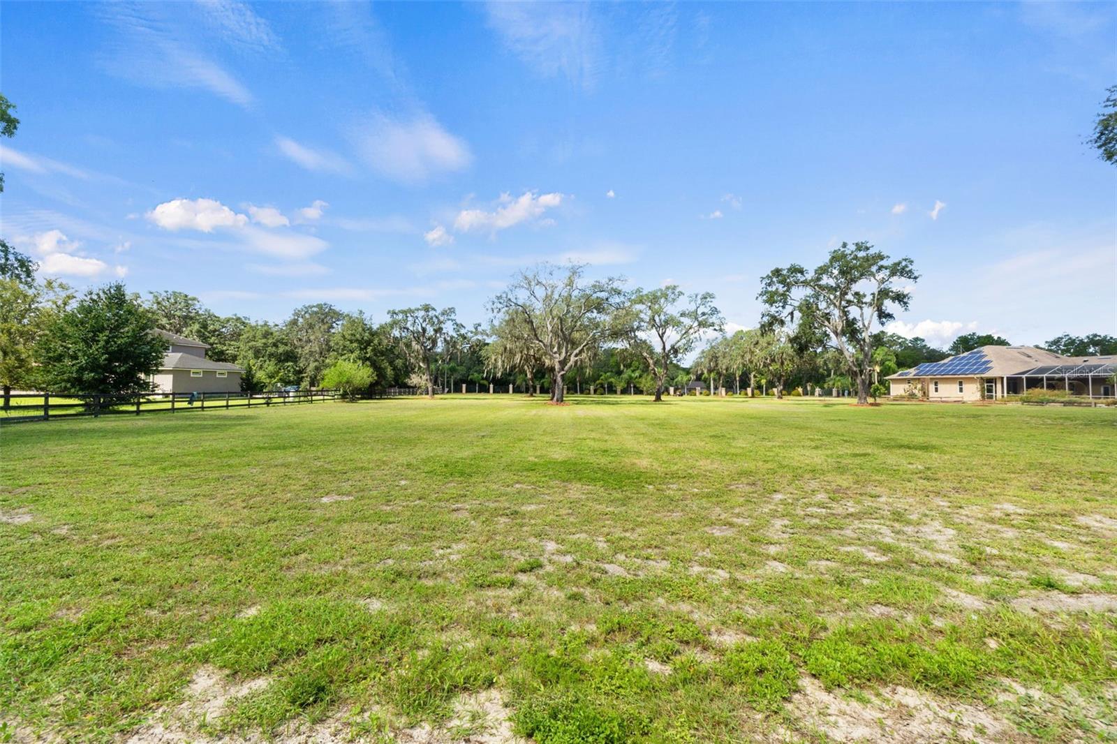 Osceola Dr photo 1