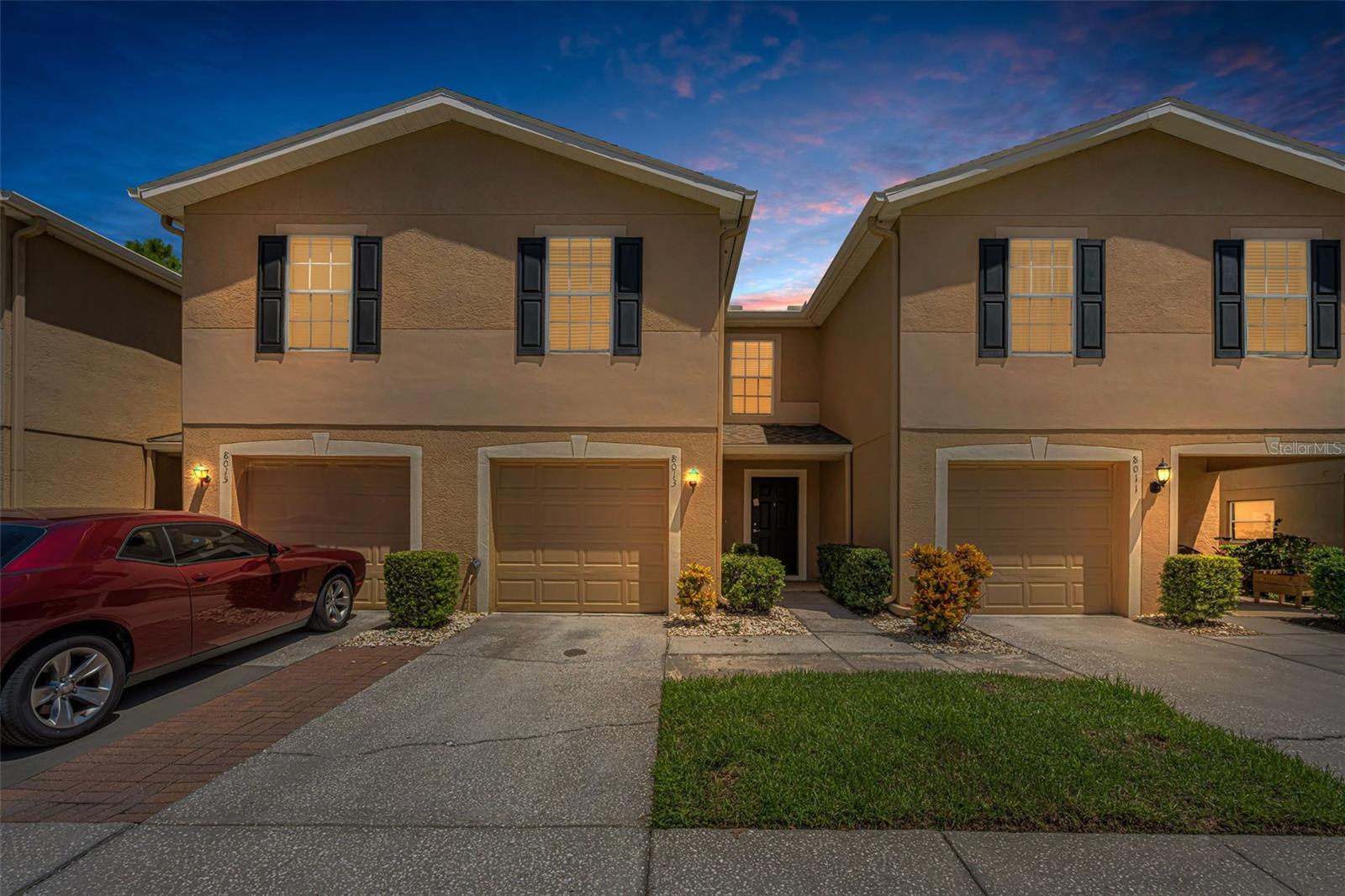 8013 Sutton Terrace Ln photo 1