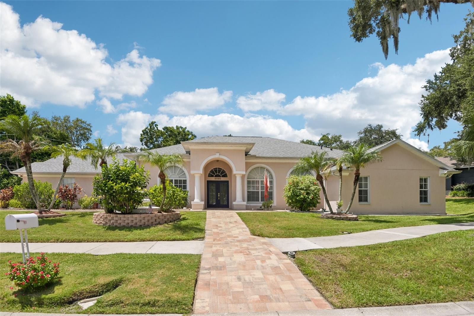 1701 Country Trails Dr photo 1
