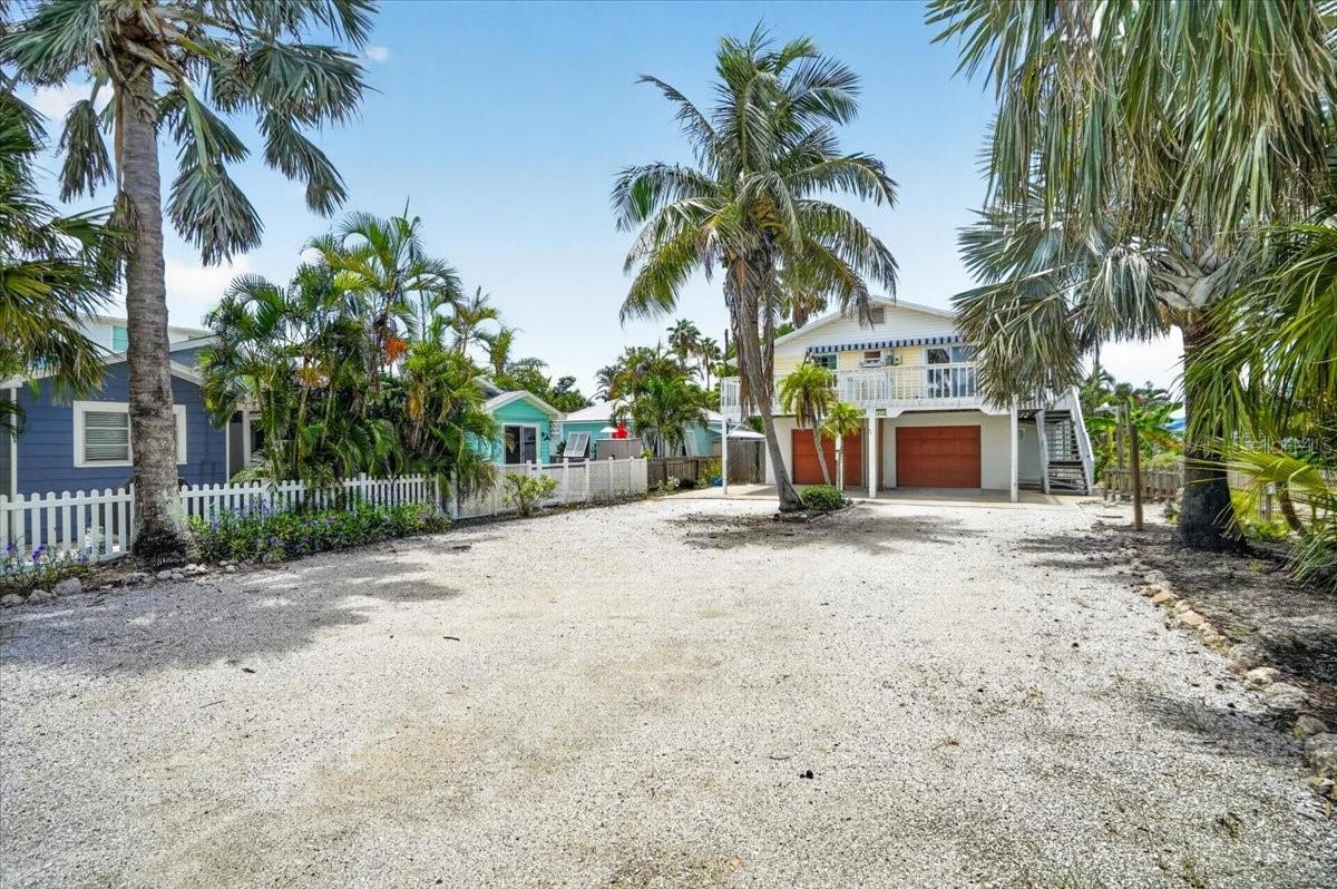 524 Spring Ave