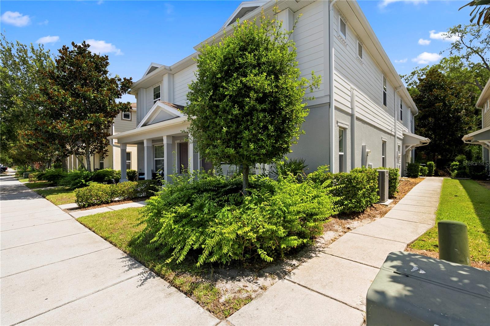 4824 Chatterton Way