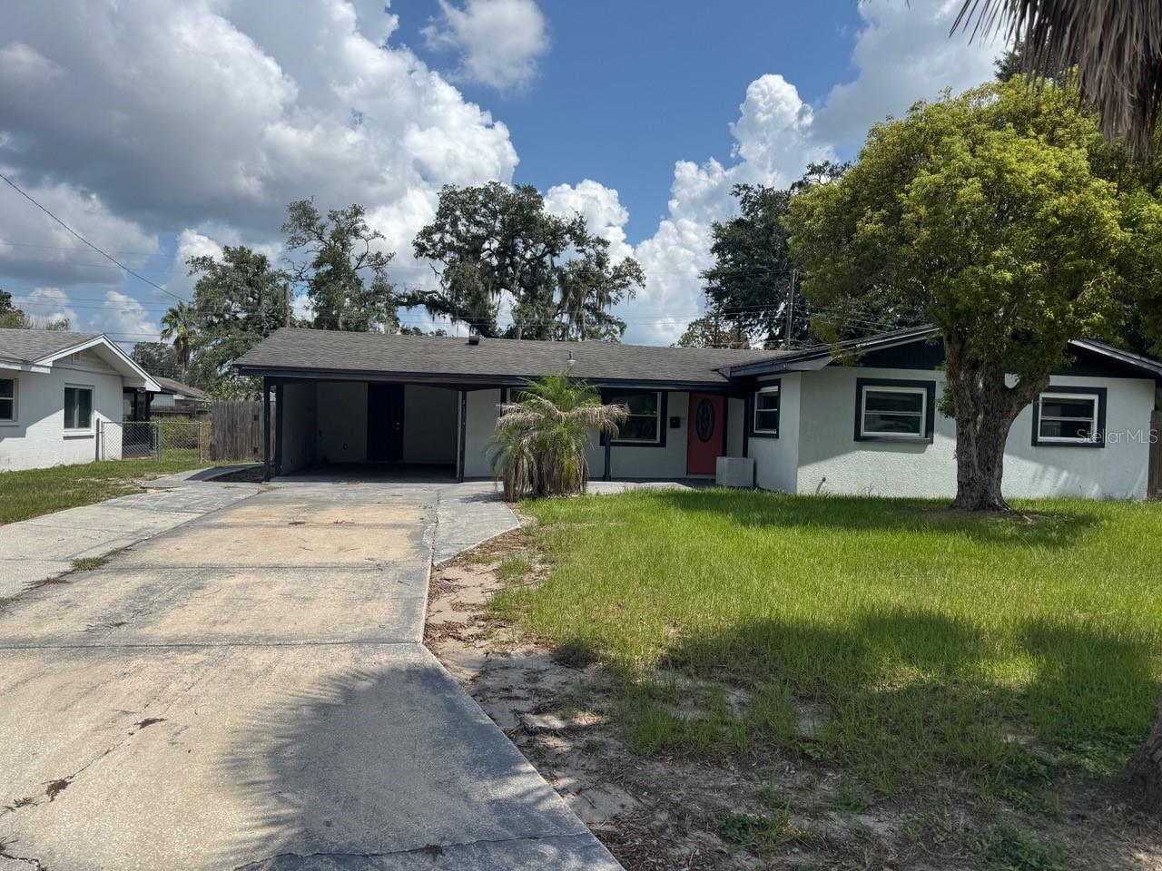 415 Boger Blvd N