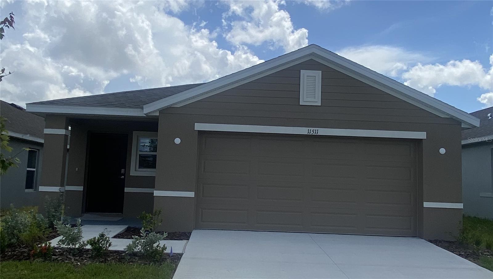 11511 Memorial Dr photo 1