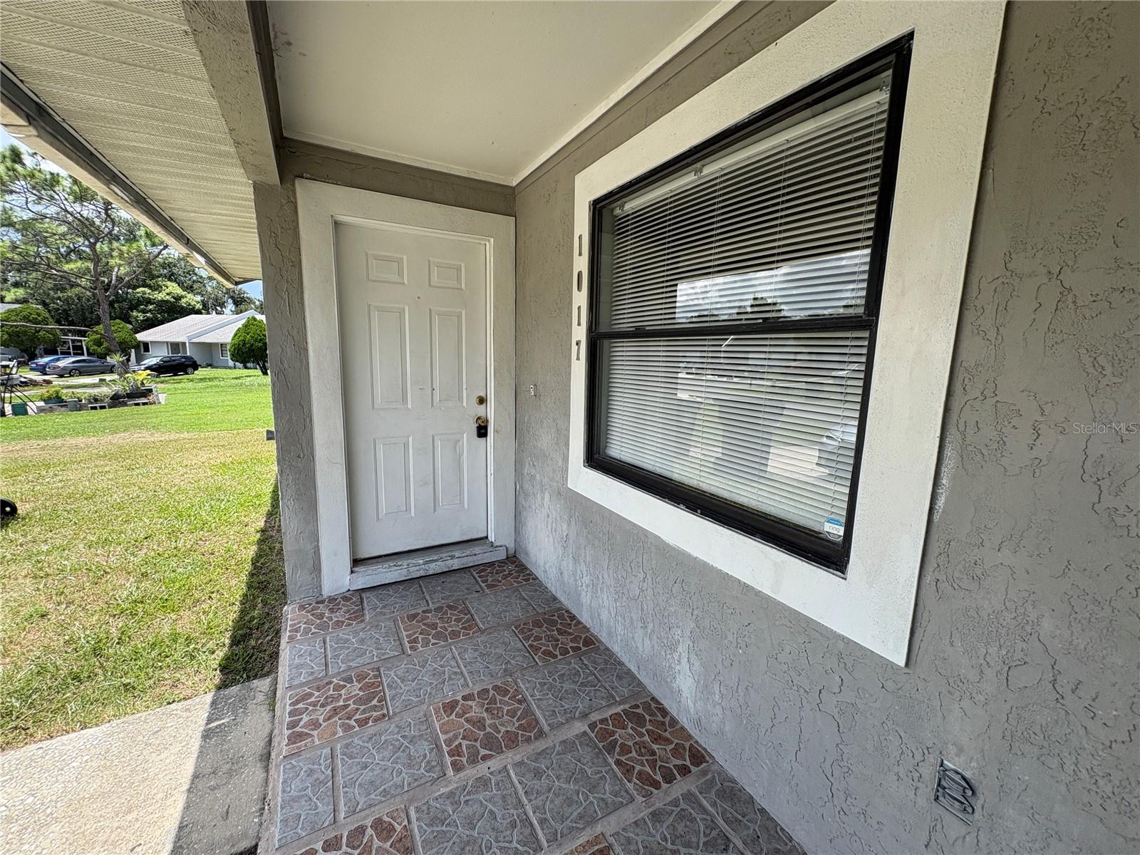1017 Harden CT photo 1