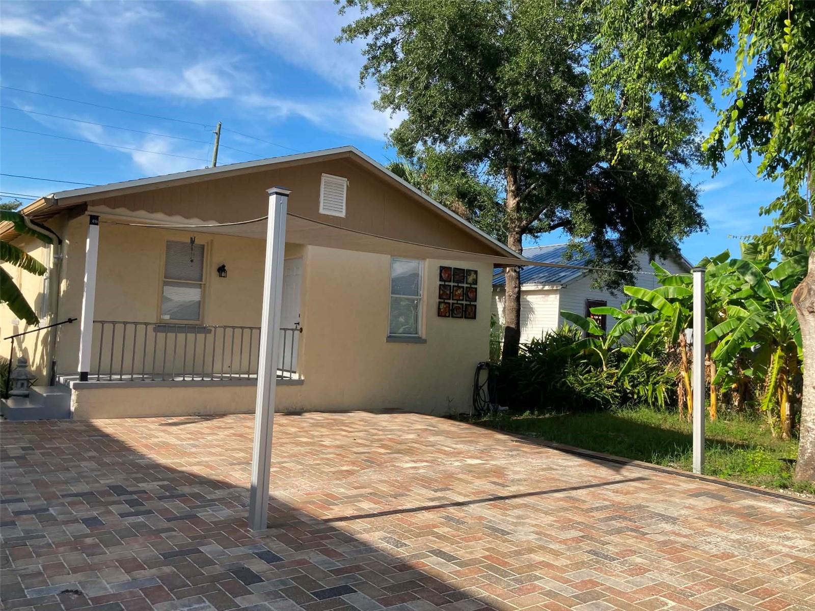 31 W Oakwood St #2
