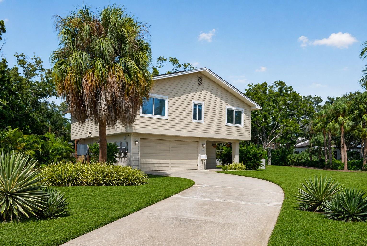 1300 Pleasant Way S photo 1