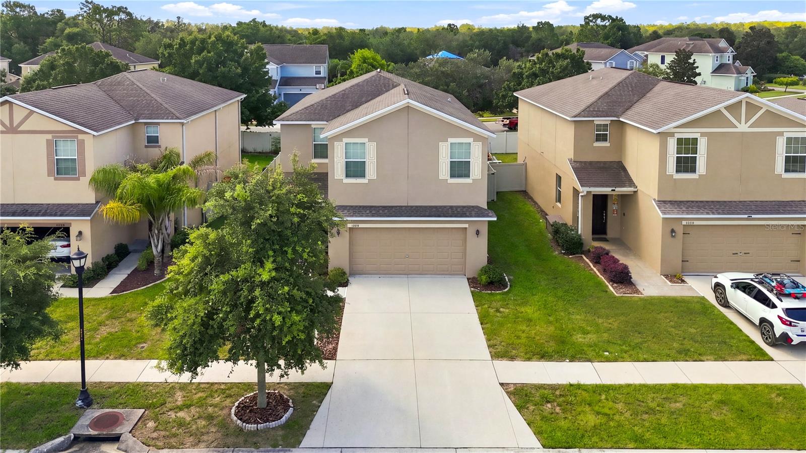 13752 Reindeer Cir photo 1