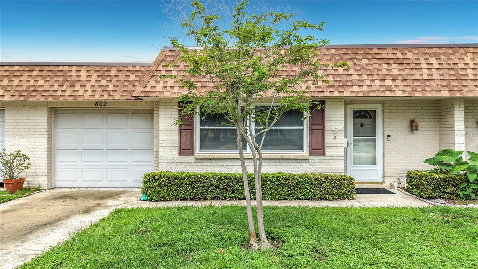 602 Mindy Dr photo 1