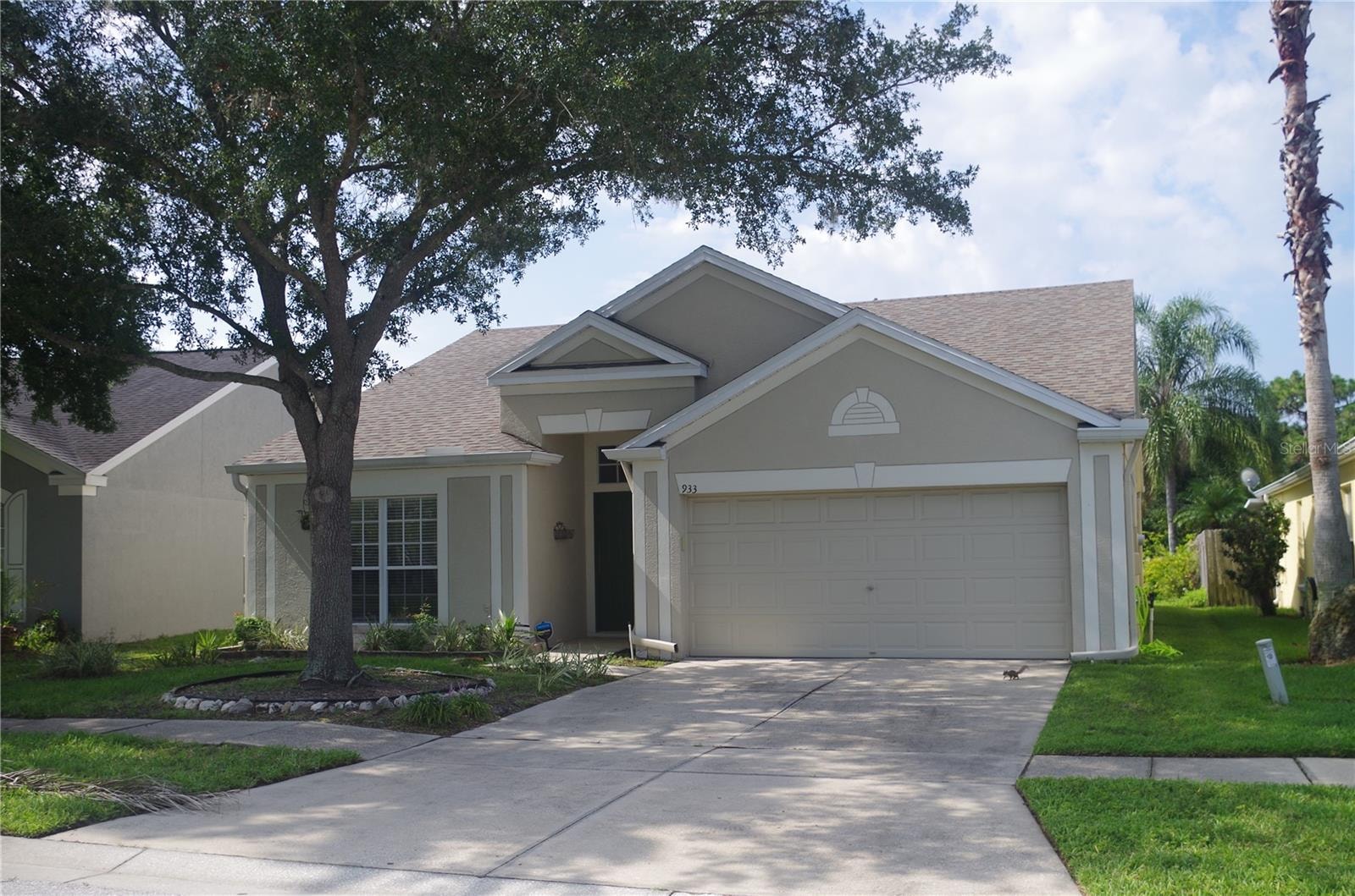 933 Summer Breeze Dr