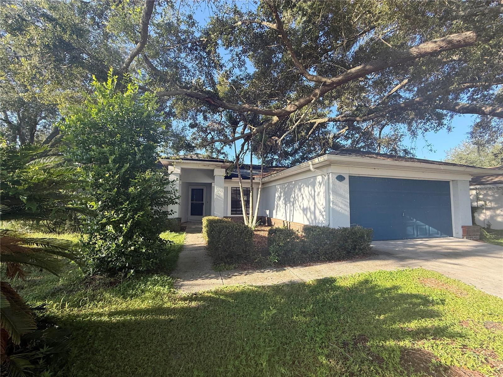 13311 Hollowbend Ln