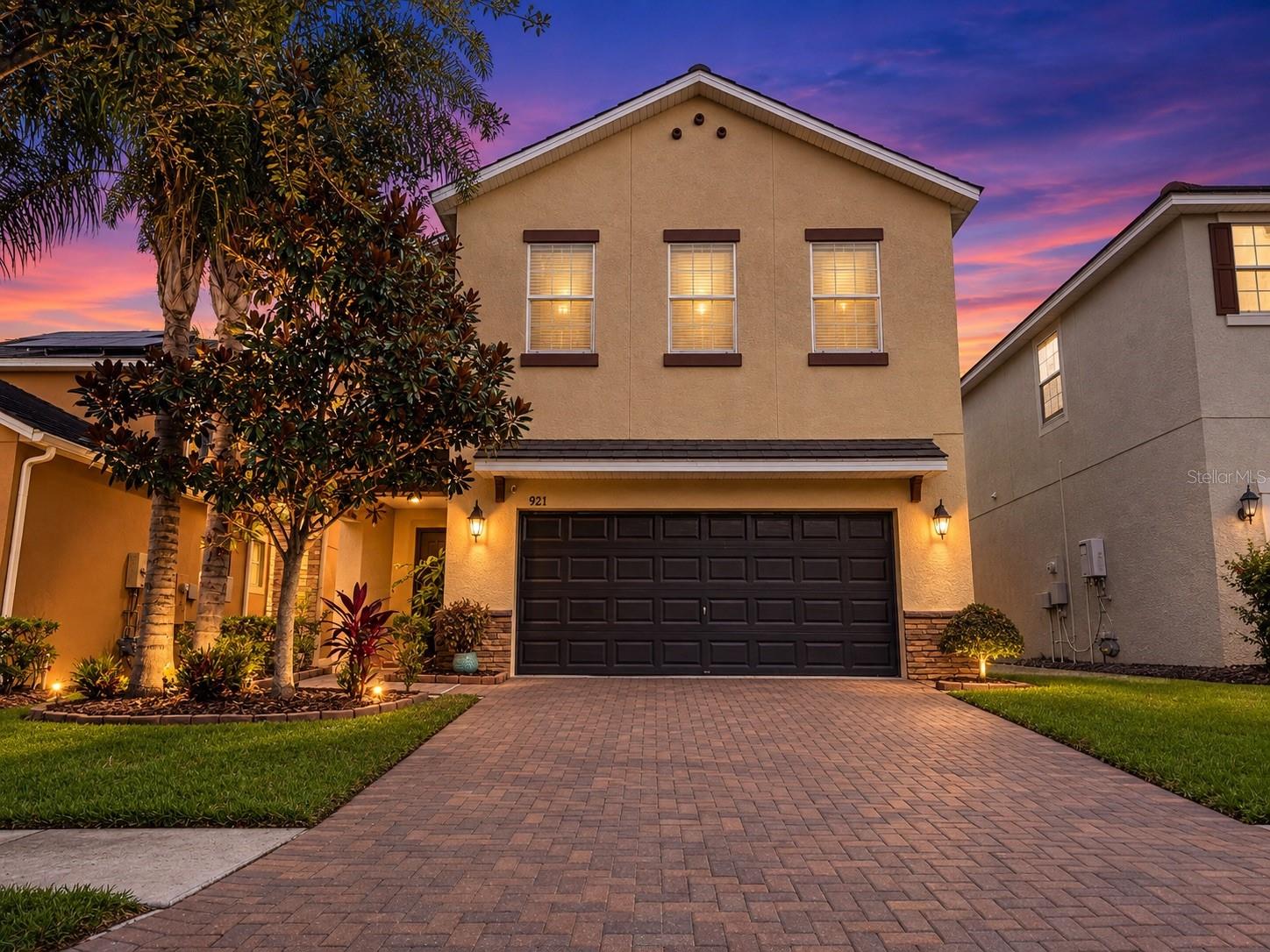 921 Terra Vista St