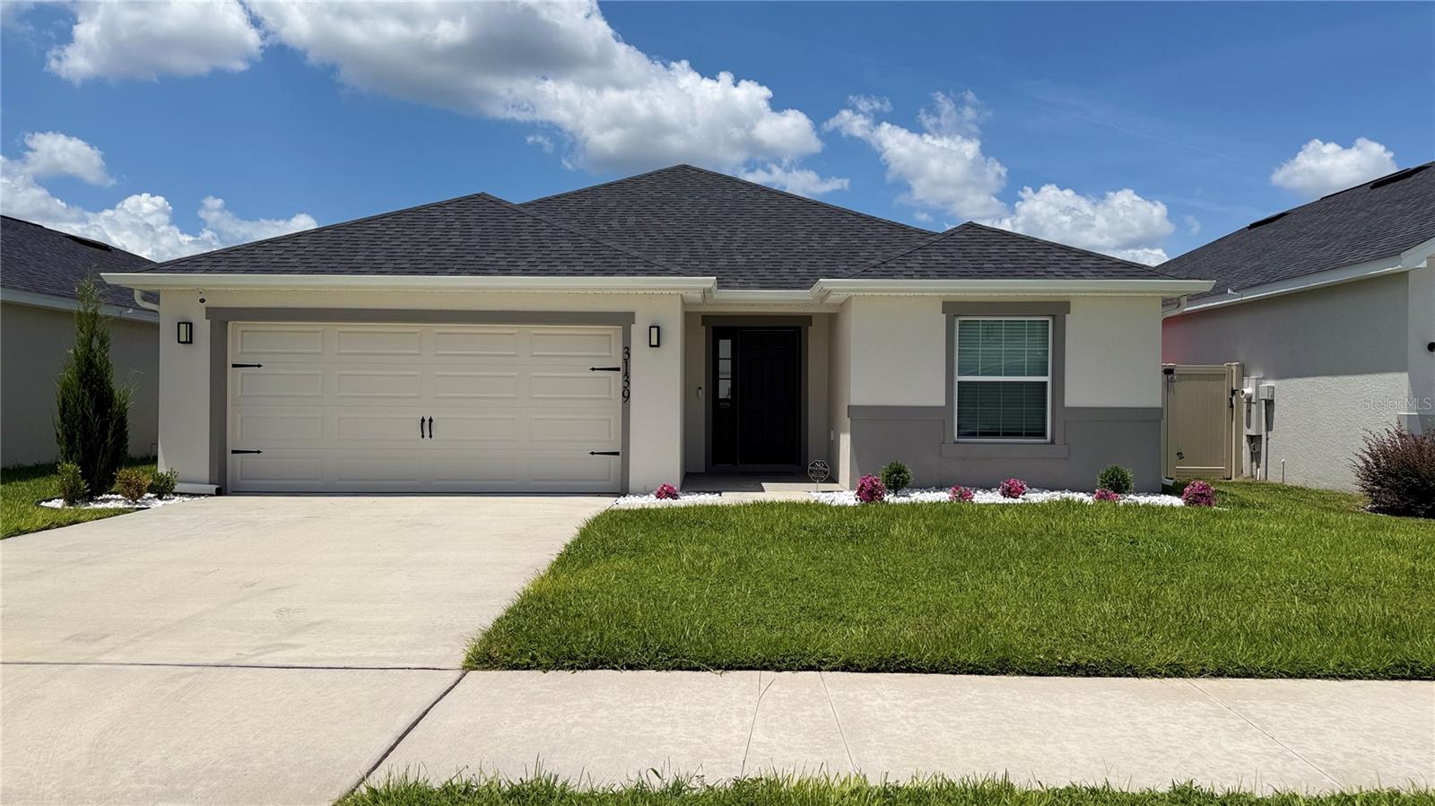 3139 Laurel Oak Ln