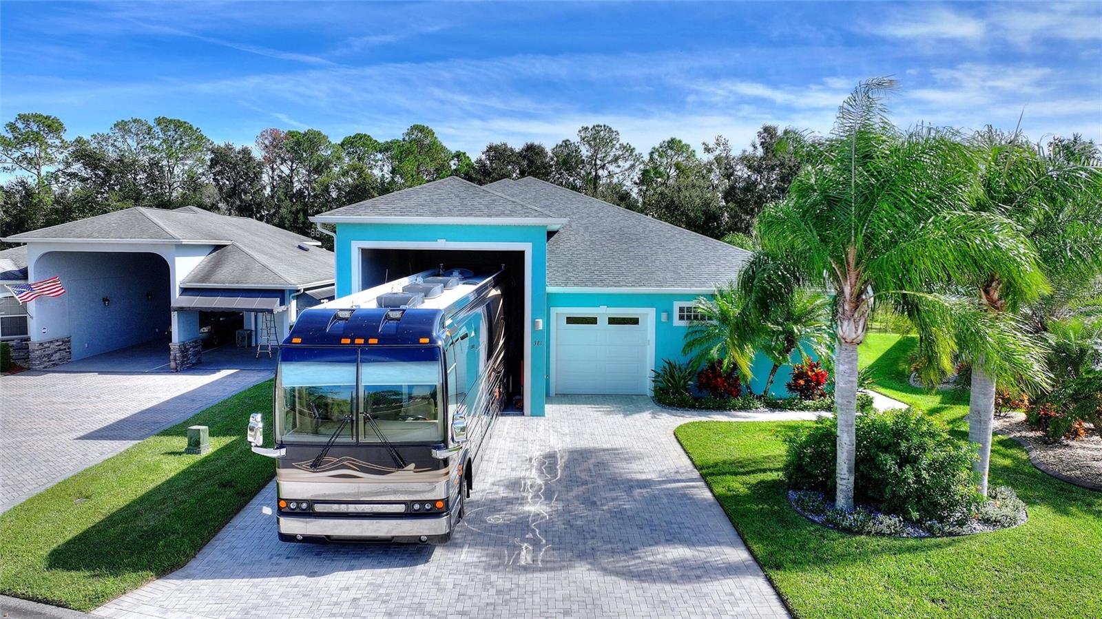 381 Nolane Ln photo 1