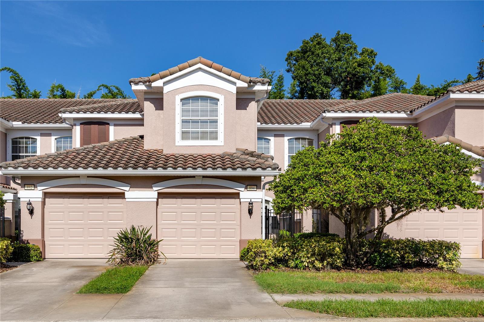894 Lantern Way photo 1