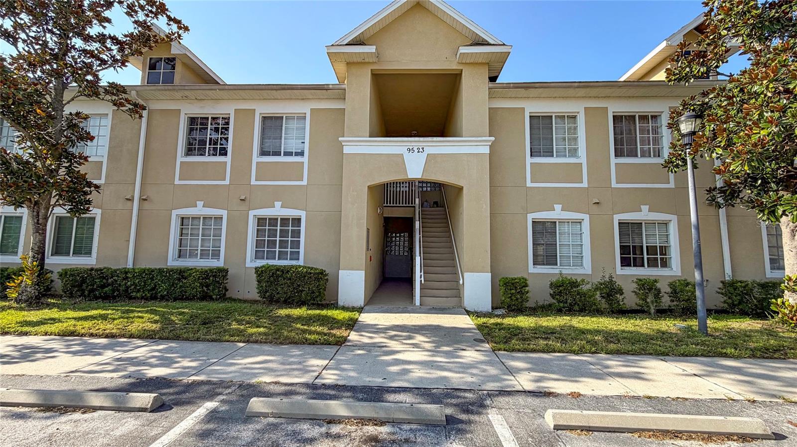 9523 Grovedale Cir #101 photo 1