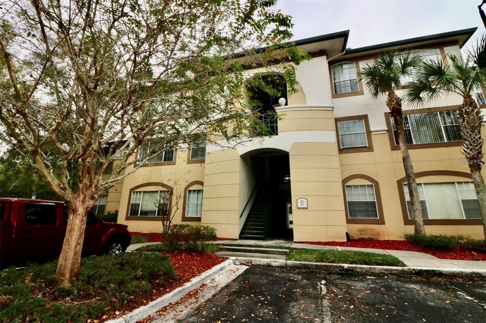 17101 Carrington Park Dr #405