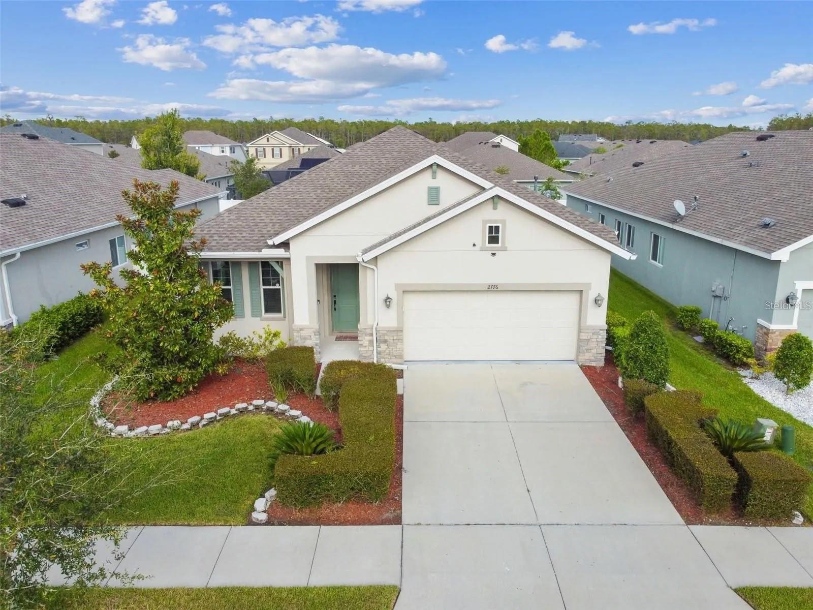 2776 Satilla Loop photo 1