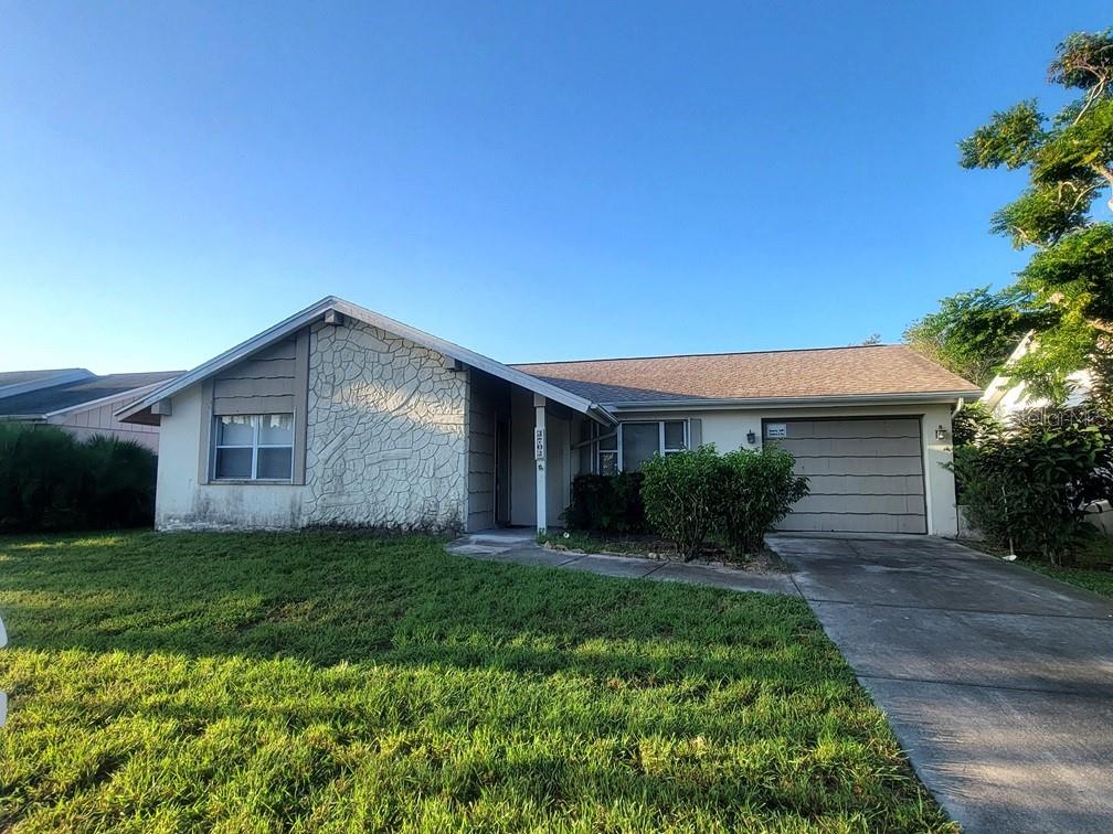 3702 Sail Dr photo 1