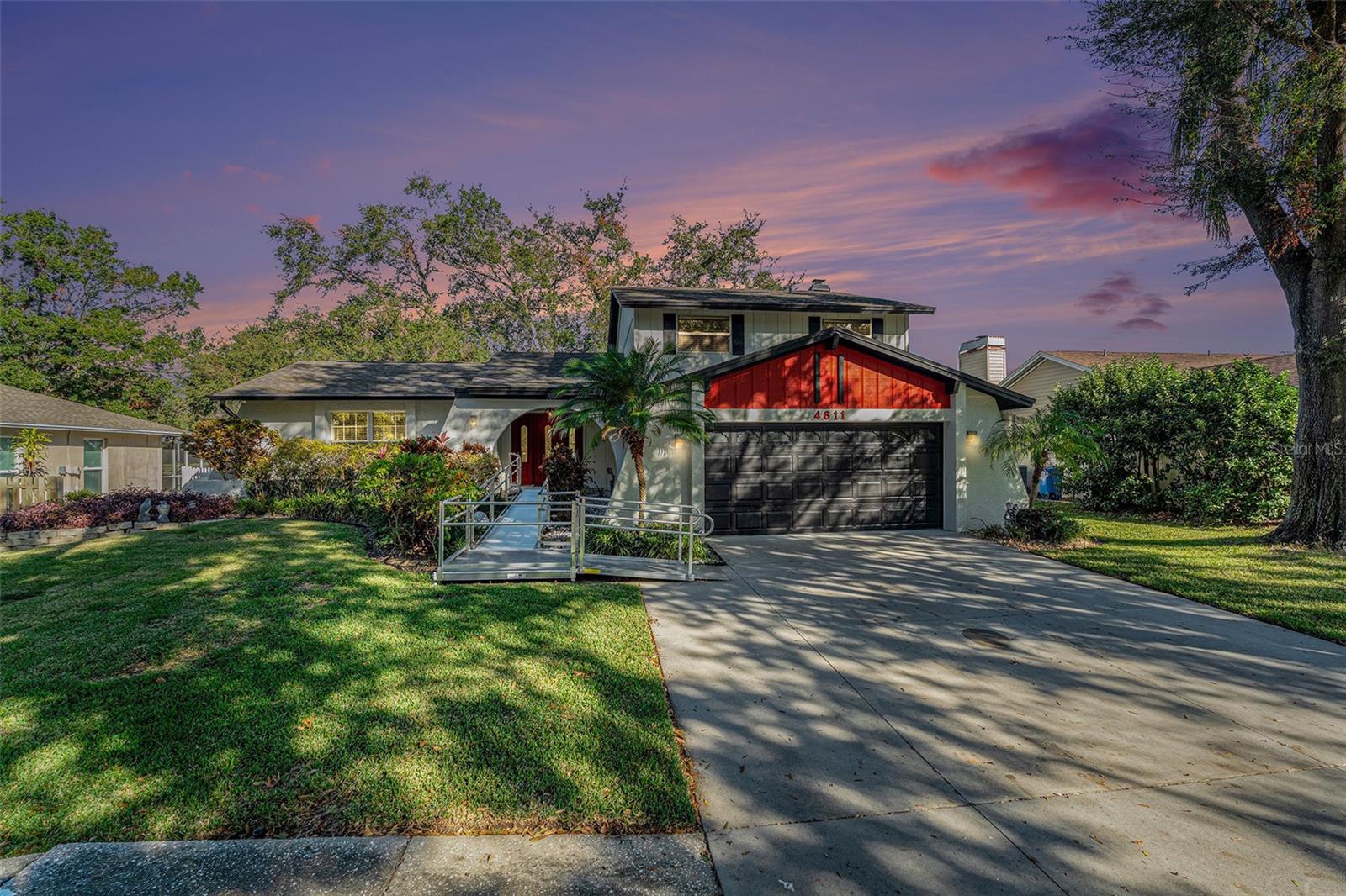 4611 Landscape Dr photo 1