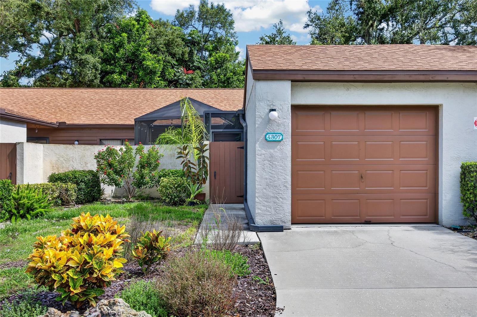 4307 Park Lake Ter N photo 1