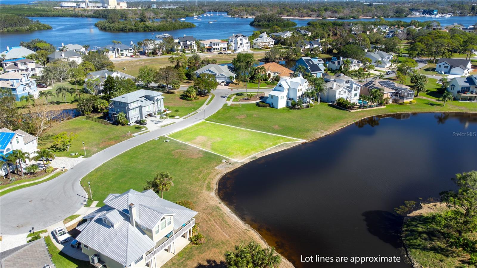 85 Sandpiper Pointe photo 1