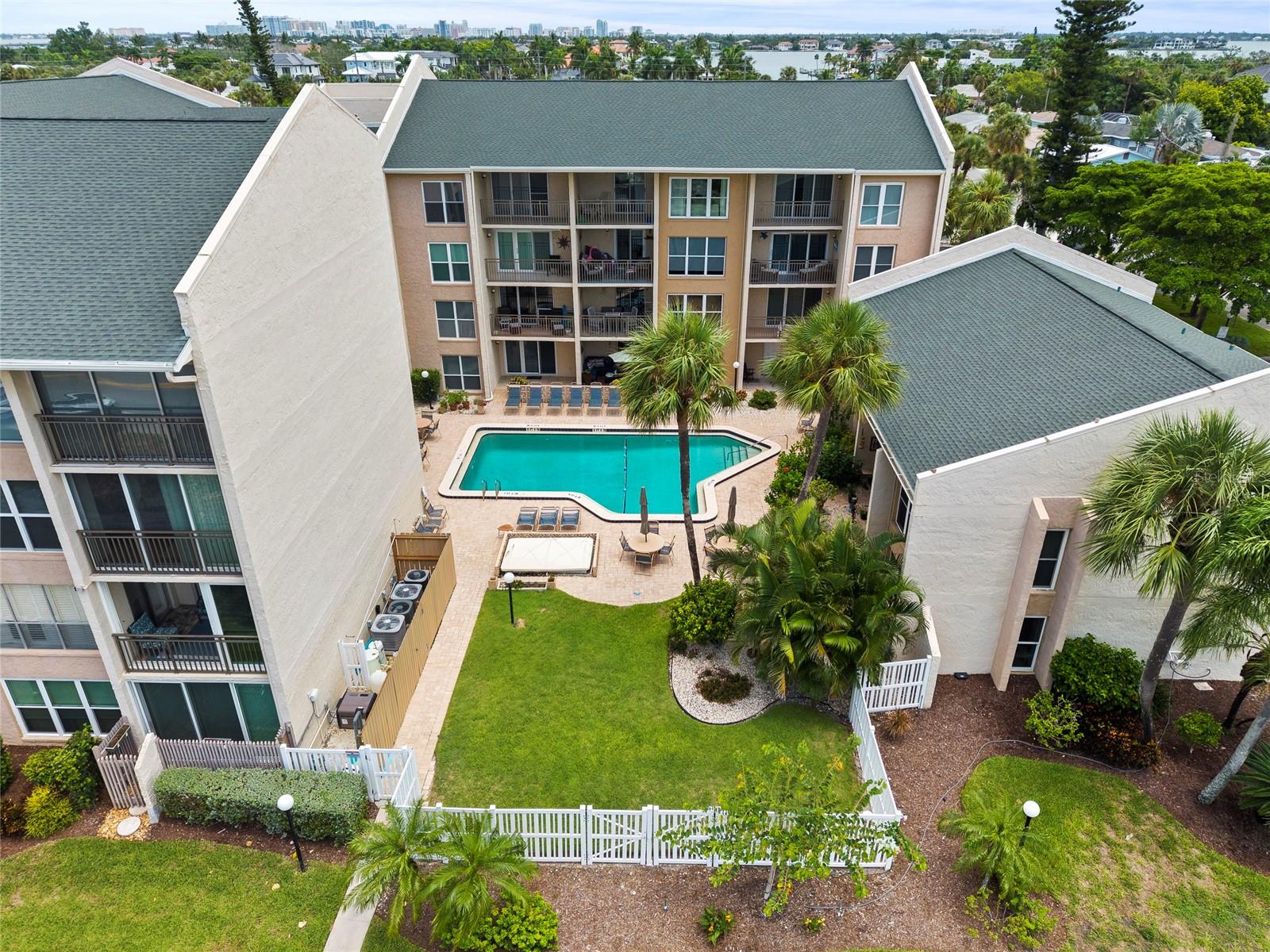 845 Benjamin Franklin Dr #101 photo 1