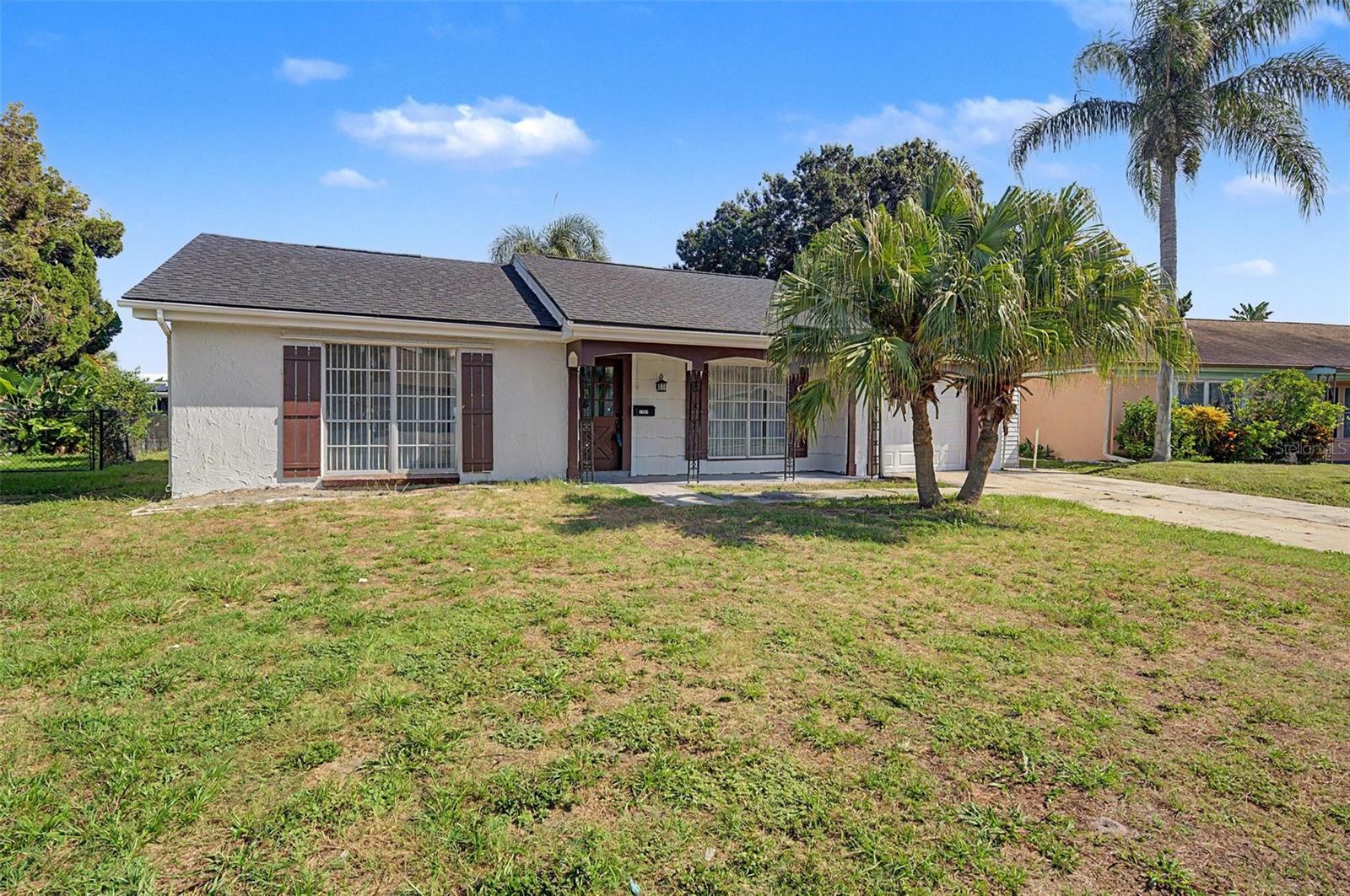 3909 Sail Dr photo 1