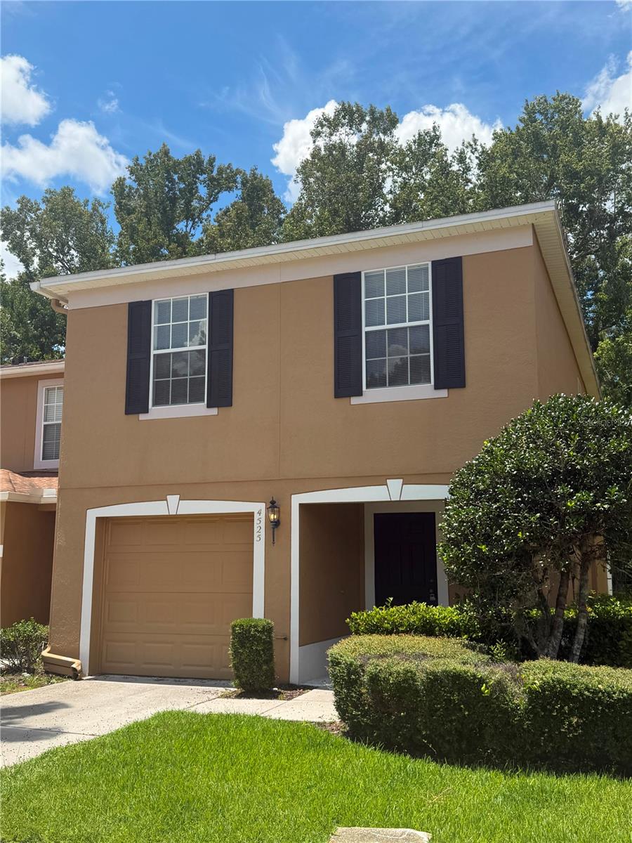 4525 Winding River Way