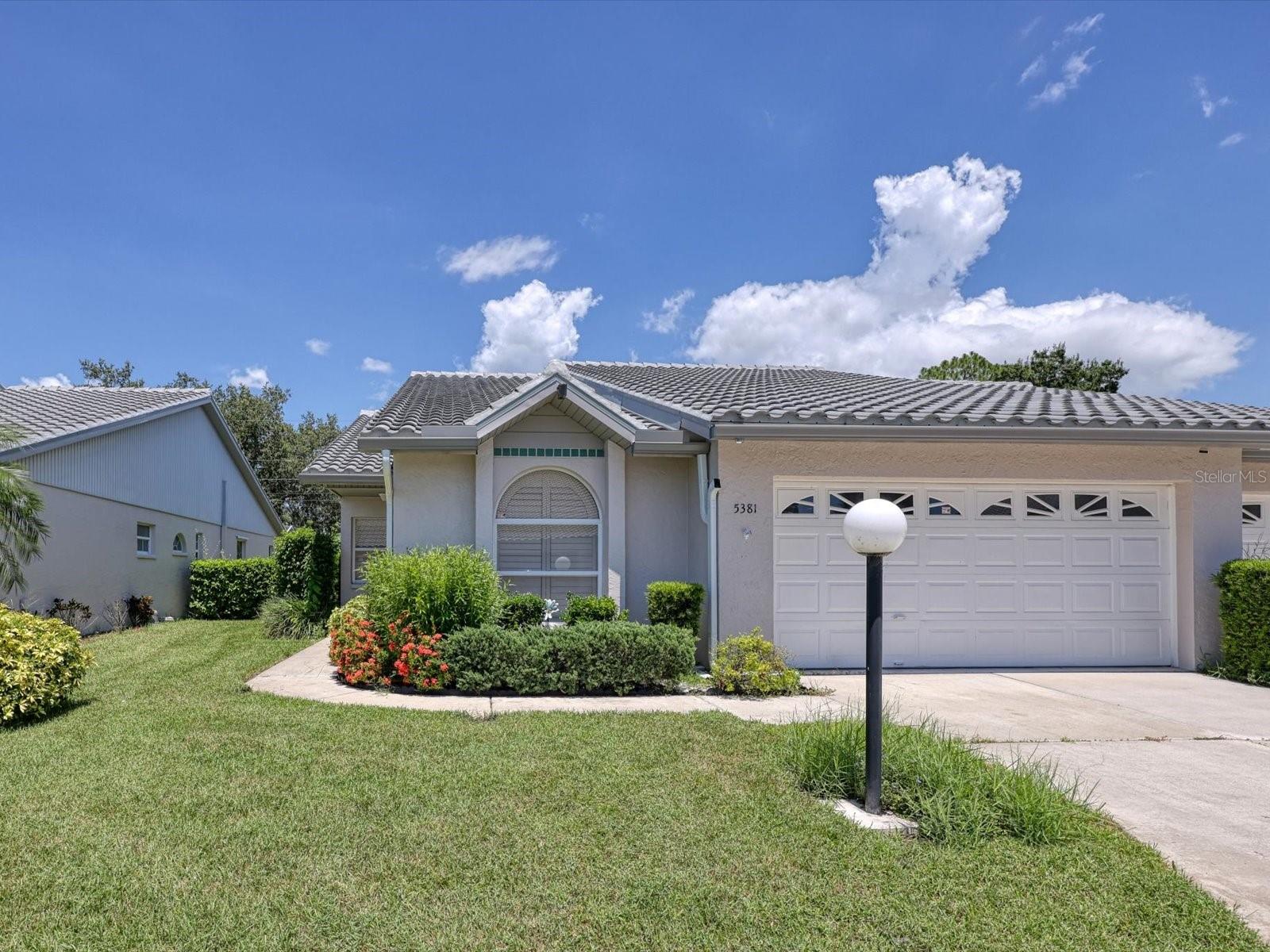 5381 Kelly Dr #15 photo 1