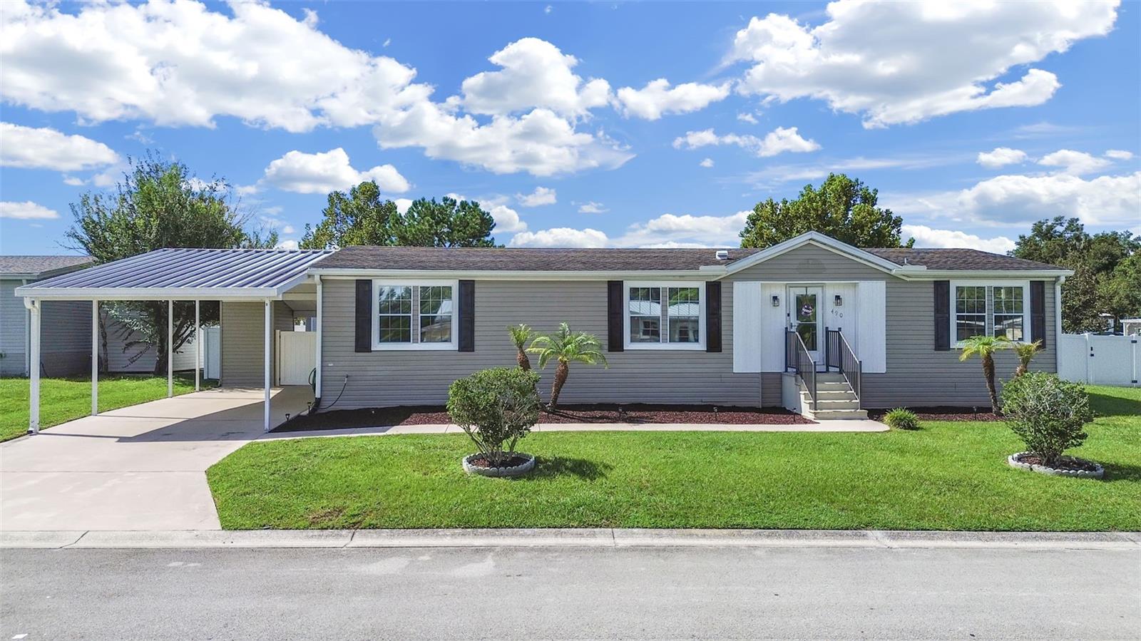 490 Lindsey Dr