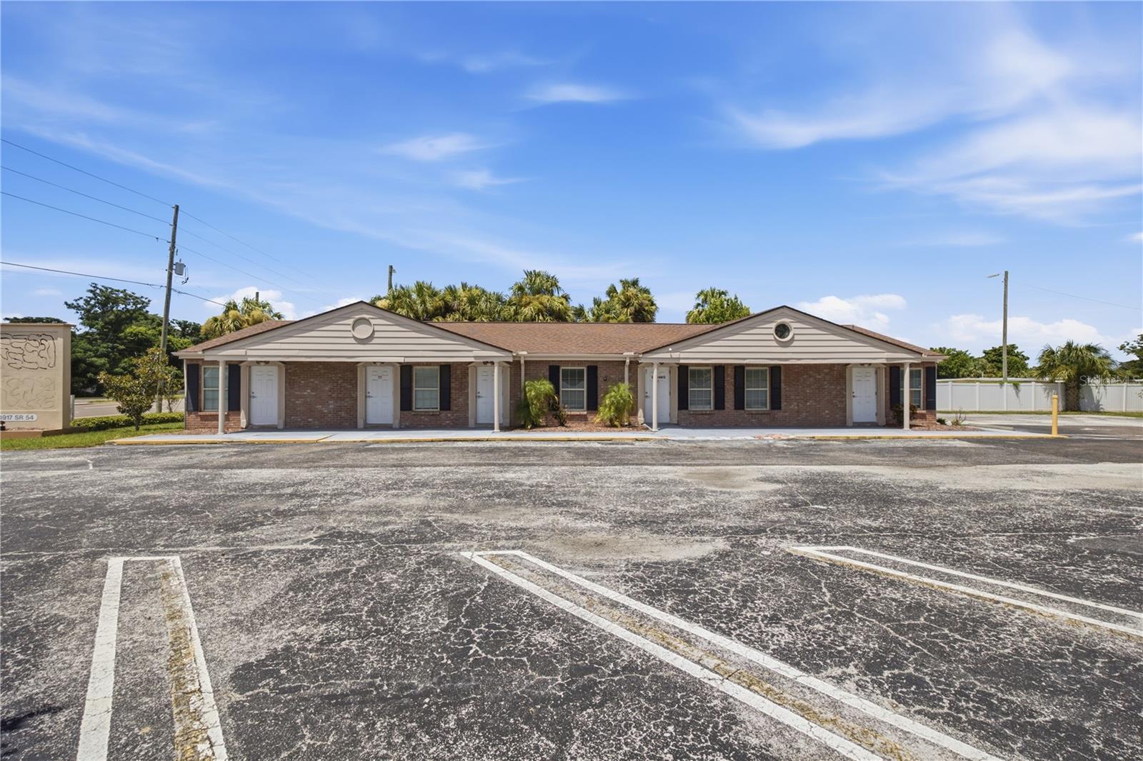 4911 State Road 54 photo 1