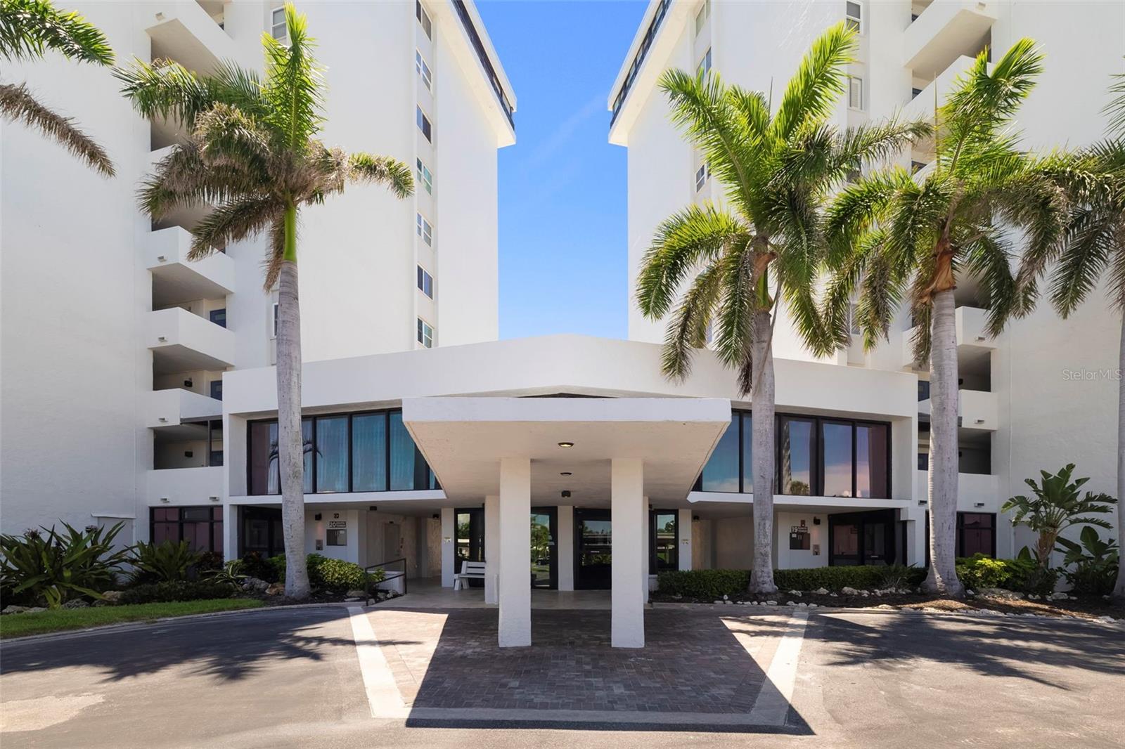 19 Whispering Sands Dr #201 photo 1