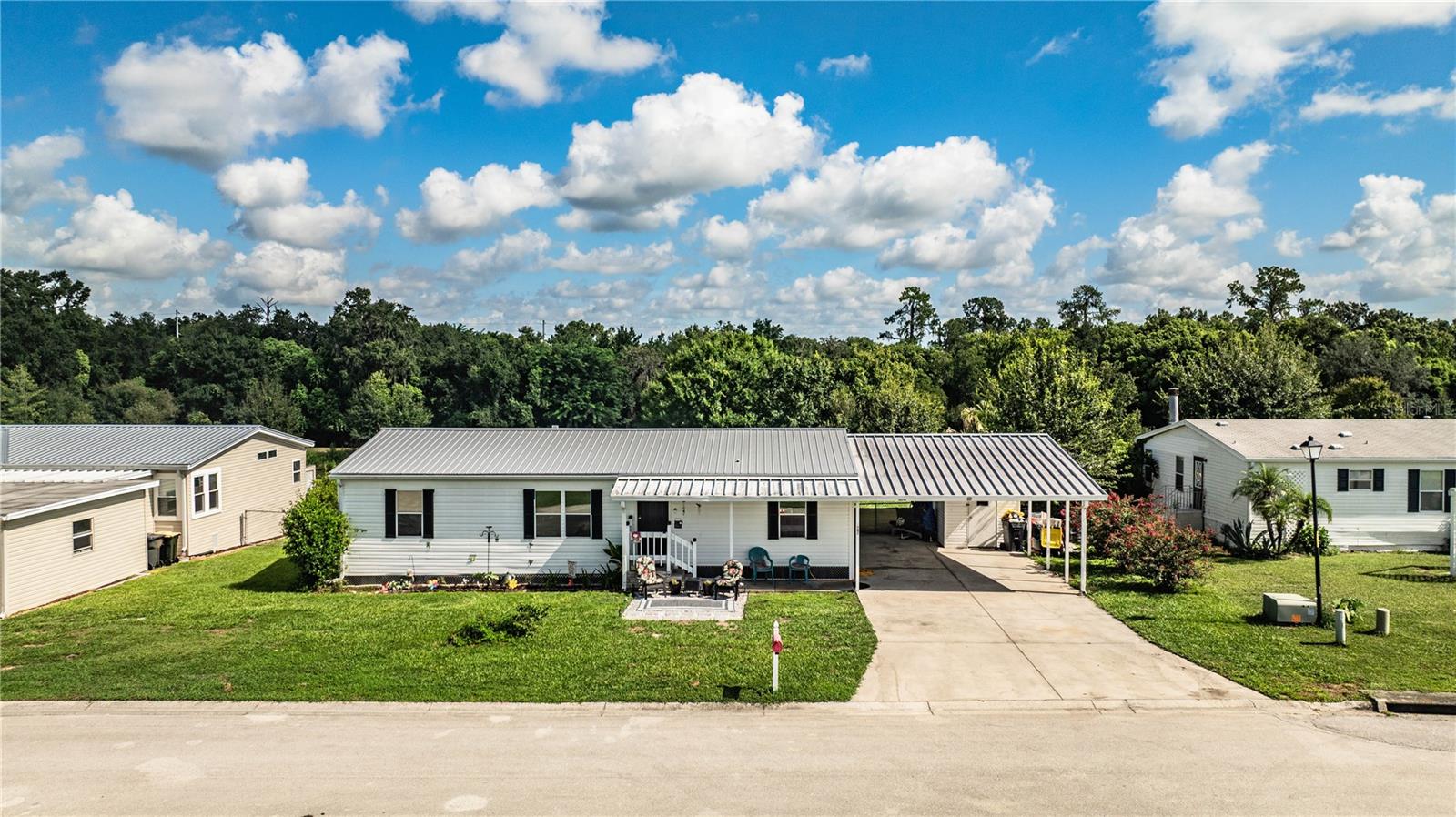 487 Lindsey Dr photo 1