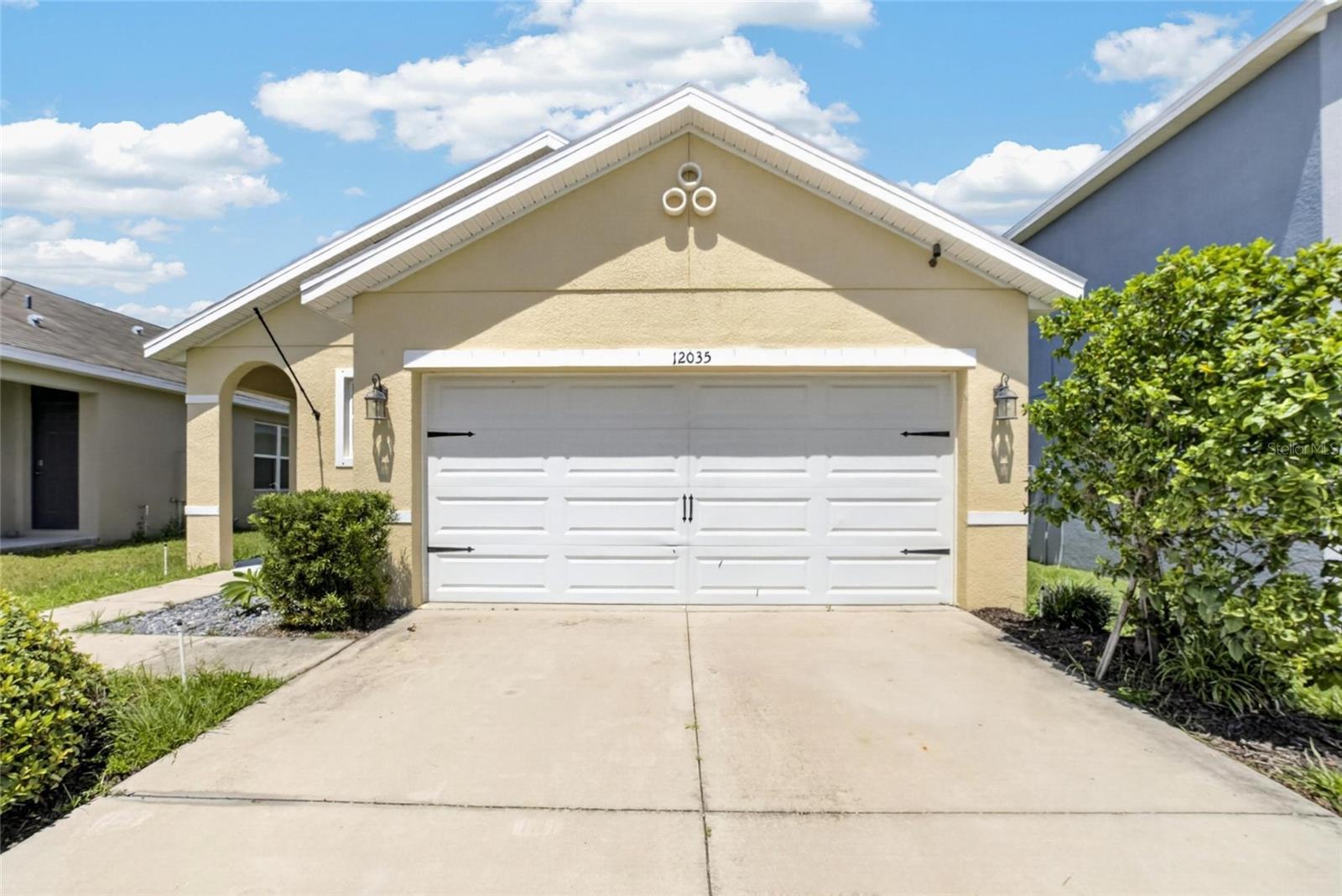 12035 Suburban Sunrise St