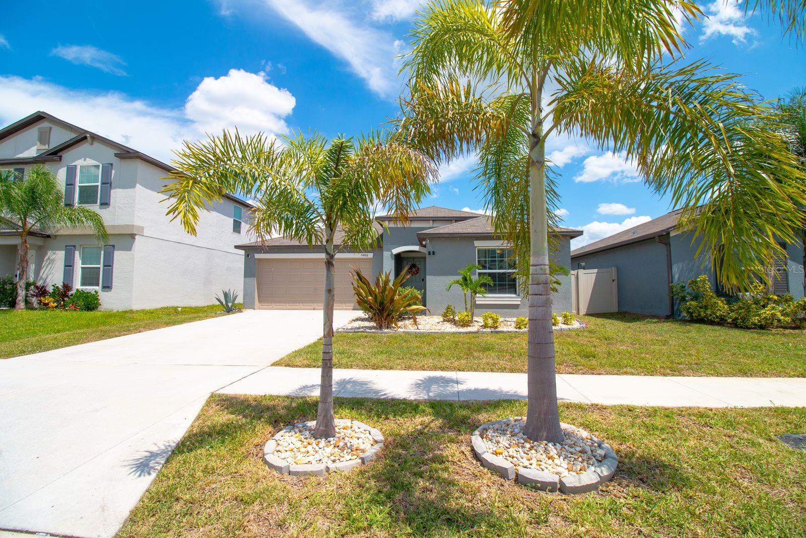 5466 Blue Azure Dr photo 1