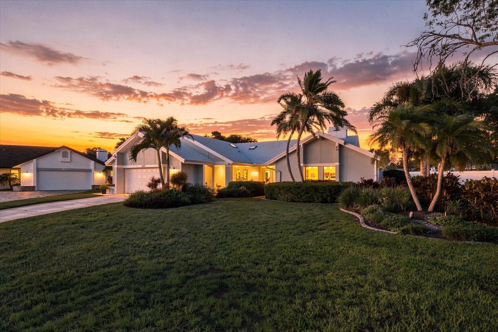 3441 Hinsdale CT photo 1