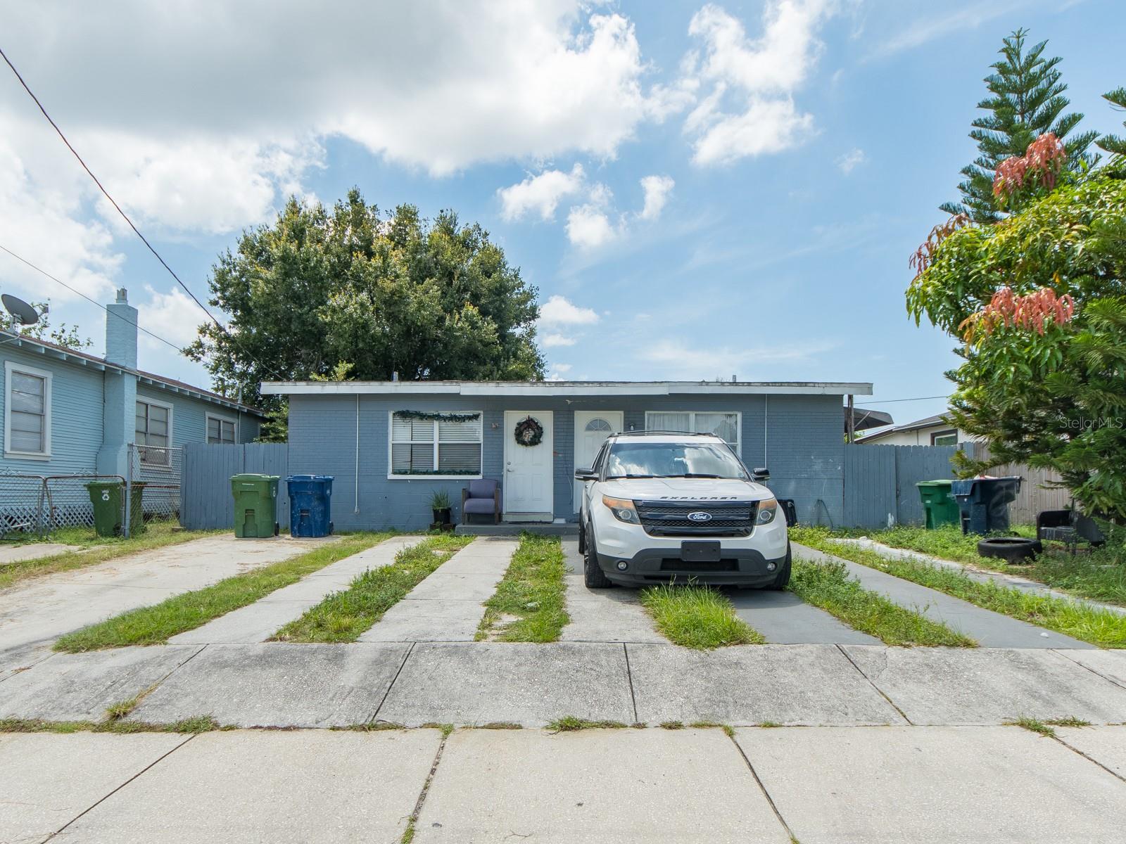 2532 W Walnut St