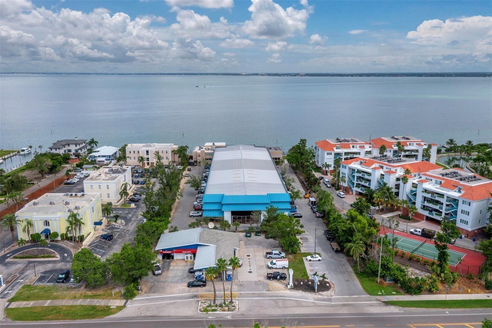408 Gulf Of Mexico Dr #2126 photo 1