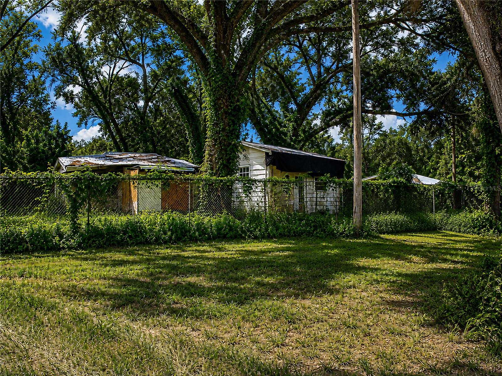 8562 Adonis Rd photo 1